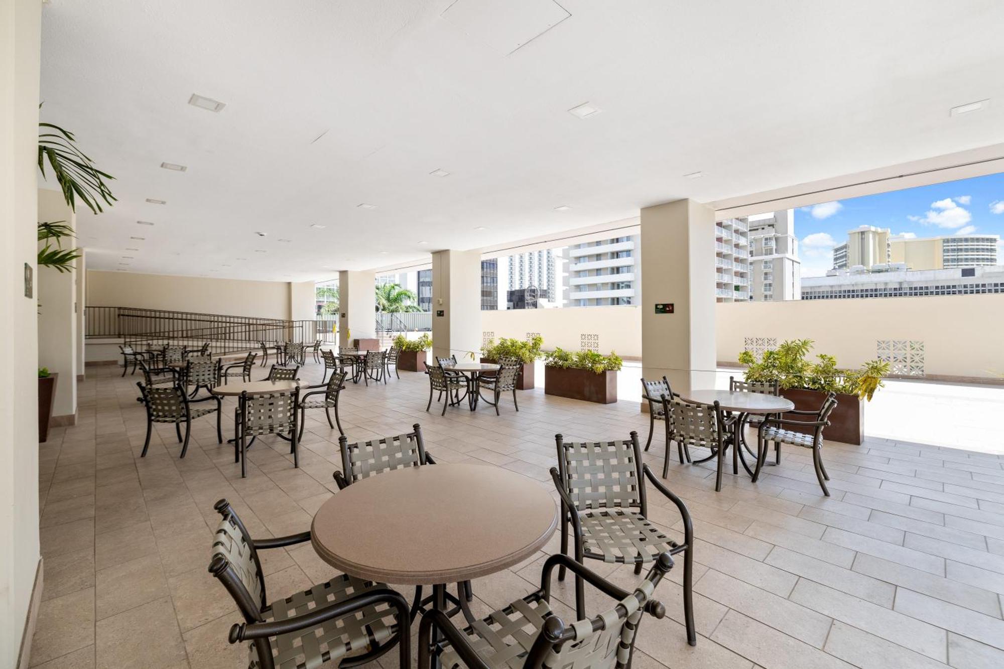 Royal Kuhio 1606 - Spacious Studio With Diamond Head City Views In The Heart Of Waikiki! Гонолулу Экстерьер фото